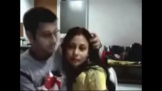 पंजाबी विधवा भाभी का दोस्त के साथ सेक्स