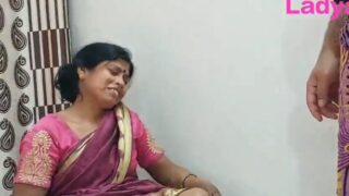 देसी नौकरानी को नंगी करता चोदू मालिक क्सक्सक्स हिंदी बीएफ
