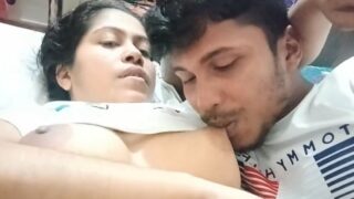 फ्री हिंदी पोर्न वीडियो नंगी लड़की की चूत चुदाई