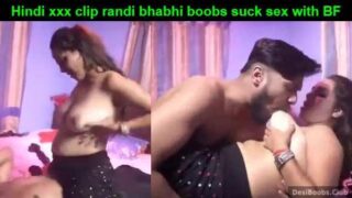 बड़े इंडियन बूब्स सुक सेक्स क्लिप ऑफ भाभी पेला पेली विद बीएफ