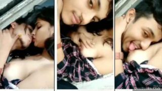 भारतीय छोटे स्तन वाली गर्म लड़की को बाहर चूसा गया – पोर्न एमएमएस