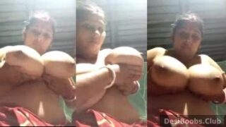 तमिल गाँव की पत्नी कैमरे पर बड़े बूब्स के साथ खेलती है – देसी एमएमएस